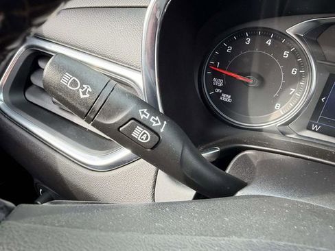 Certified 2023 Chevrolet Equinox LT image 29