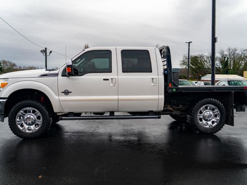 Used 2015 Ford F250 Lariat w/ Lariat Ultimate Package image 12