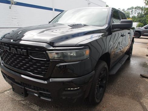 Used 2026 RAM 1500 Express AWD/4WD image 4