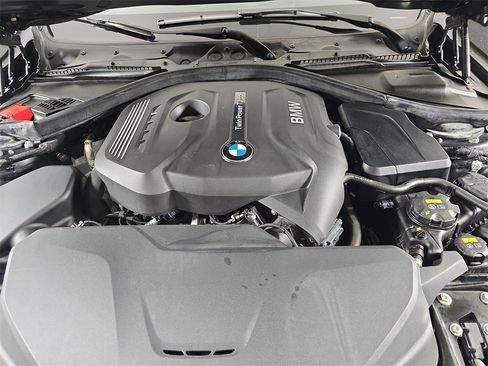 Used 2017 BMW 330i xDrive Sedan image 34