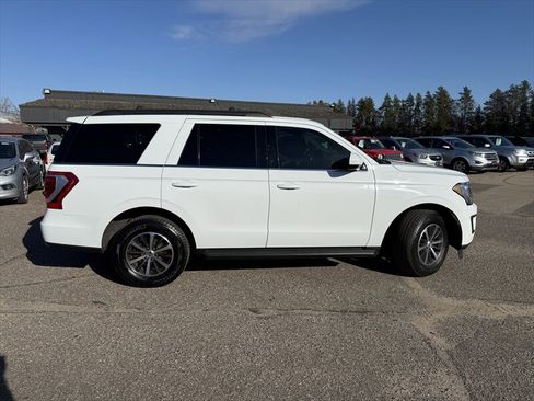 Used 2019 Ford Expedition XLT w/ Cargo Package AWD/4WD image 5