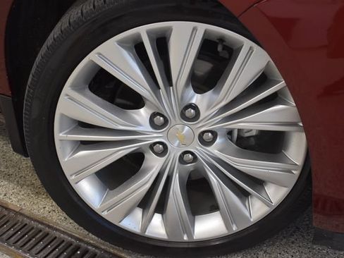 Used 2017 Chevrolet Impala Premier w/ Enhanced Convenience Package FWD image 30