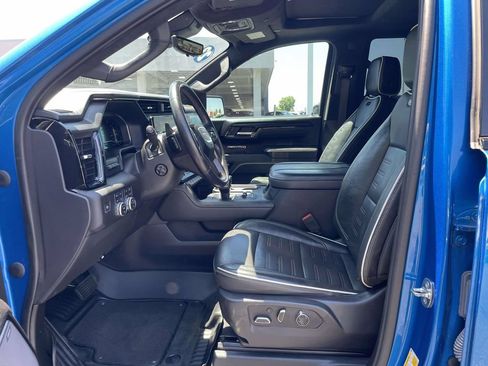 Used 2023 GMC Sierra 1500 AT4X AWD/4WD image 26