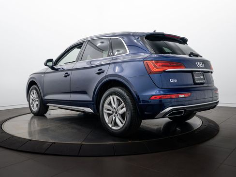Certified 2023 Audi Q5 2.0T Premium w/ Convenience Package AWD/4WD image 5