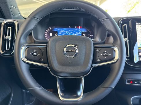 Certified 2023 Volvo C40 P8 Recharge Ultimate AWD/4WD image 22