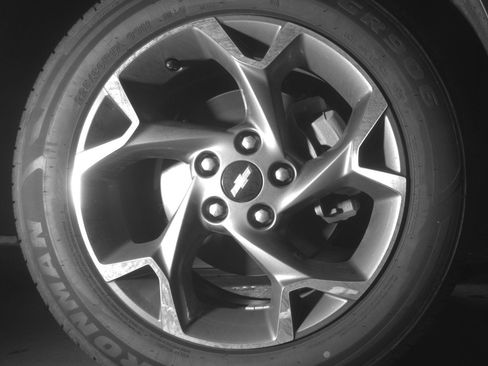 Used 2025 Chevrolet Trax LT FWD image 13