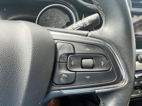 Used 2023 Buick Encore GX Select w/ Safety Package II FWD image 22