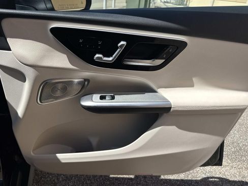 Used 2026 Mercedes-Benz GLC 300 4MATIC image 15