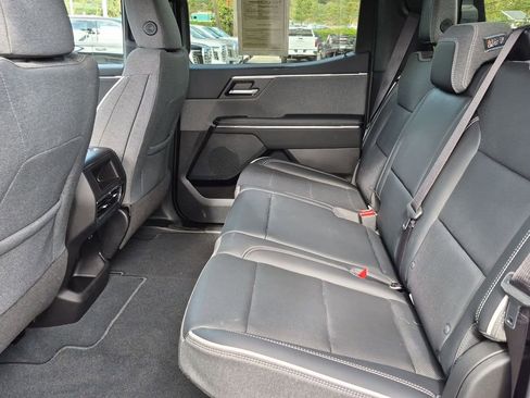 Used 2026 GMC Sierra EV Elevation AWD/4WD image 18