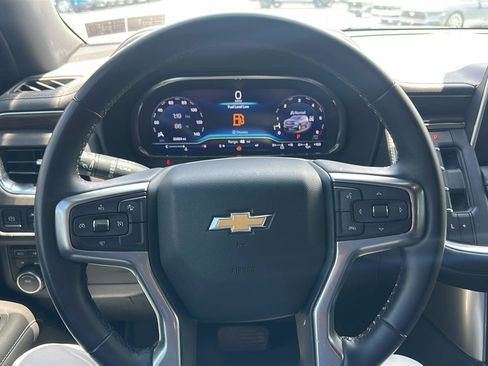 Used 2024 Chevrolet Tahoe LT AWD/4WD image 17