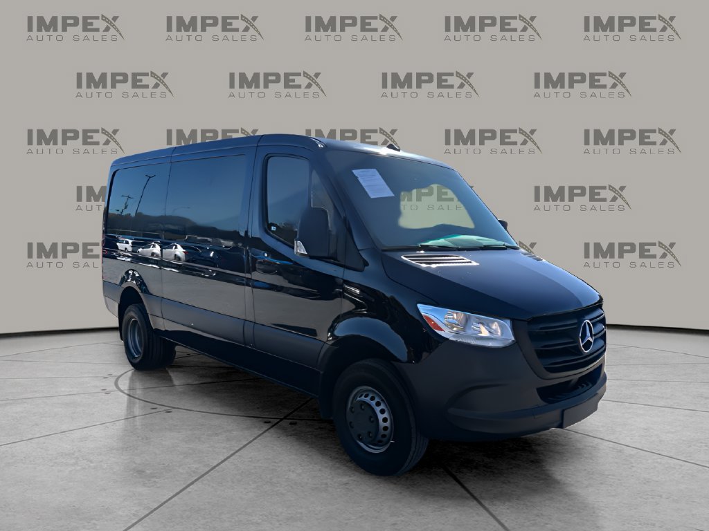 Used 2021 Mercedes-Benz Sprinter 4500 image 7