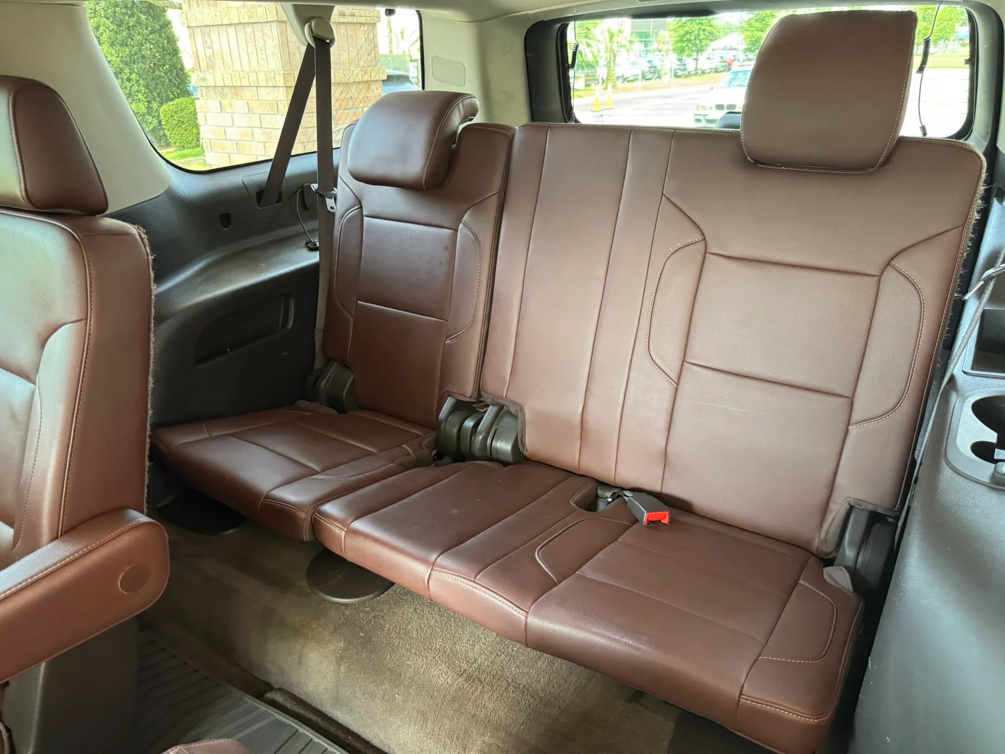 Used 2015 Chevrolet Suburban LTZ AWD/4WD image 18