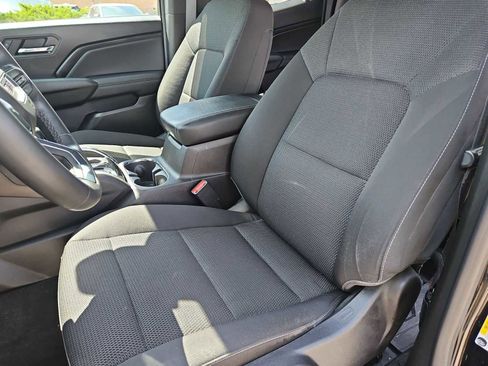 Used 2023 GMC Canyon Elevation w/ Convenience Package RWD image 17