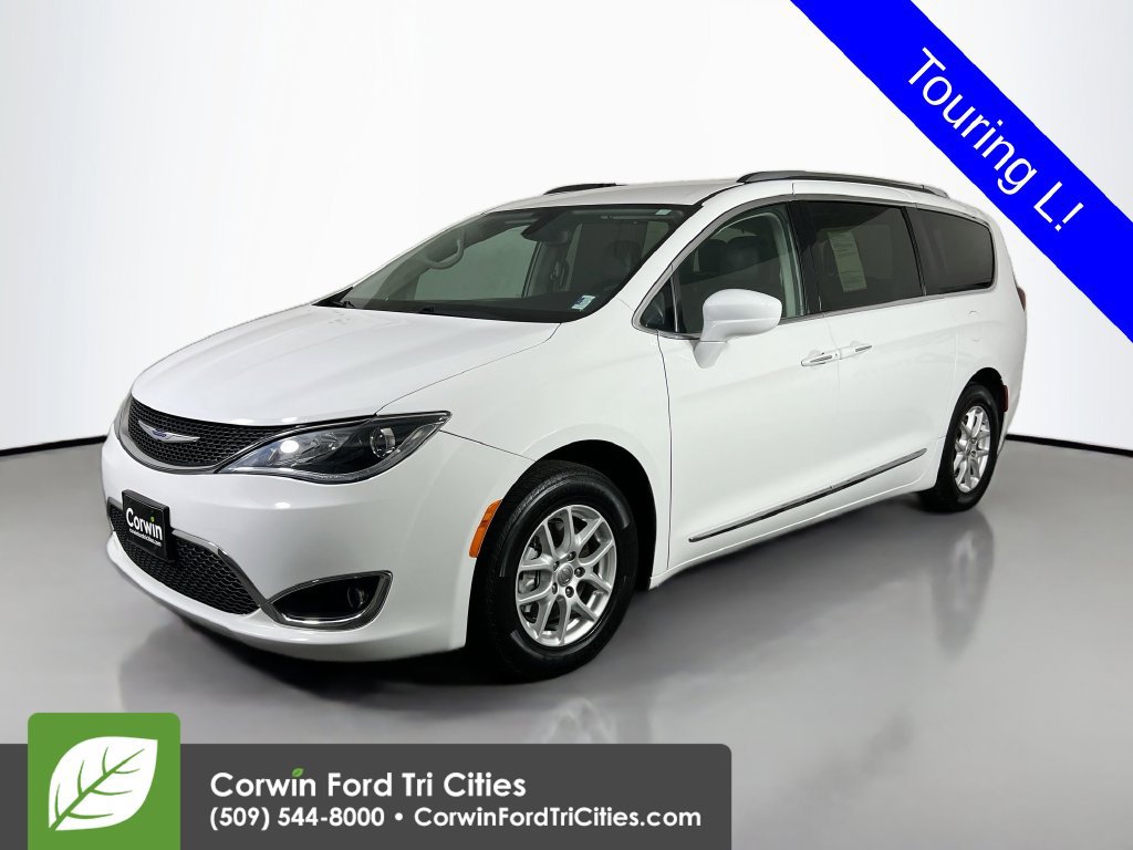 Used 2020 Chrysler Pacifica Touring-L FWD image 5