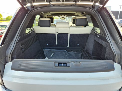 Used 2020 Land Rover Range Rover AWD/4WD image 8