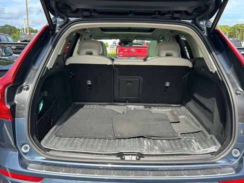 Used 2023 Volvo XC60 B5 Ultimate w/ Climate Package AWD/4WD image 49