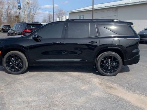 Used 2024 Chevrolet Traverse RS image 5