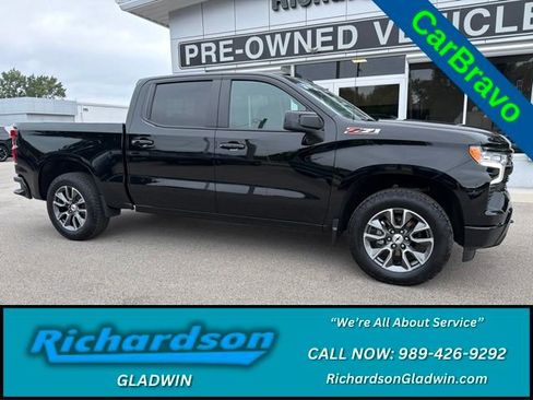Used 2025 Chevrolet Silverado 1500 RST AWD/4WD image 1