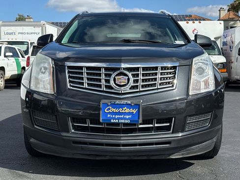Used 2016 Cadillac SRX Luxury FWD image 4