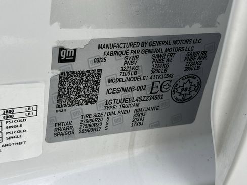 Used 2025 GMC Sierra 1500 AT4 w/ AT4 Preferred Package image 35