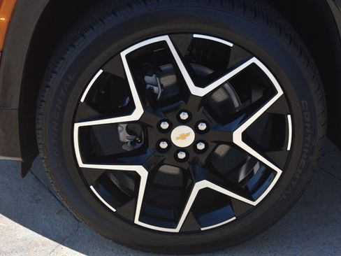 New 2026 Chevrolet Traverse High Country image 11