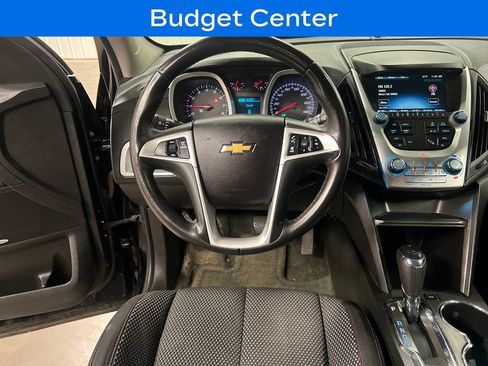 Used 2017 Chevrolet Equinox LT AWD/4WD image 17