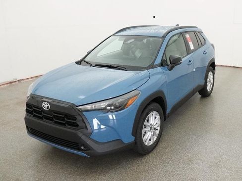 New 2026 Toyota Corolla Cross LE FWD image 27