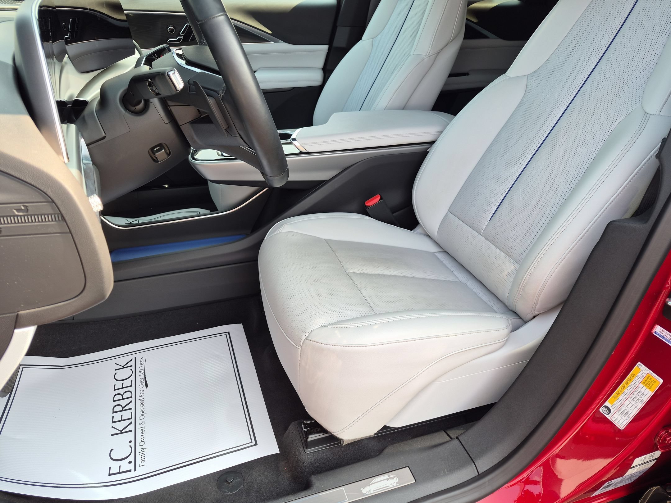 Certified 2024 Cadillac Lyriq Sport AWD/4WD image 19
