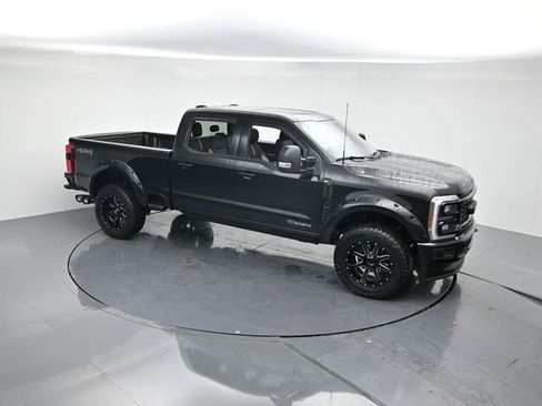 New 2025 Ford F250 XLT w/ Black Appearance Package image 38
