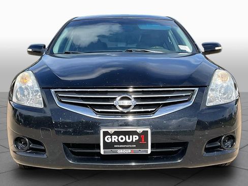 Used 2010 Nissan Altima 2.5 S w/ Convenience Plus Pkg FWD image 3