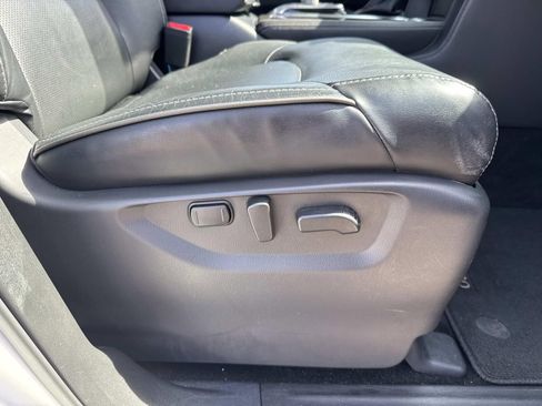 Used 2024 INFINITI QX80 Luxe image 15