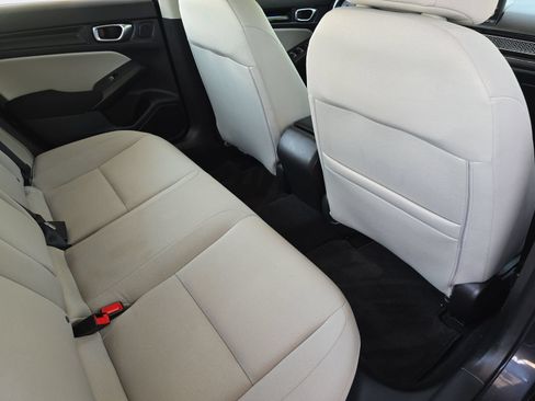 Certified 2022 Honda Civic EX image 13