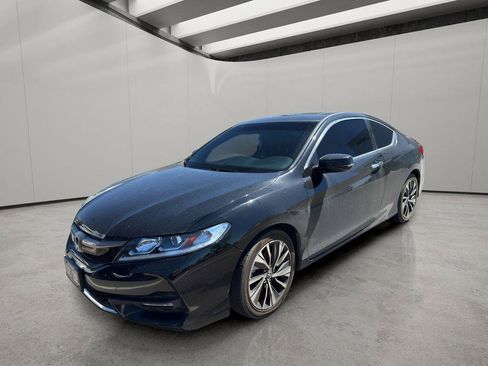 Used 2017 Honda Accord EX image 1