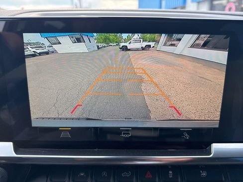 New 2025 Chevrolet Silverado 1500 LT w/ Convenience Package II image 31