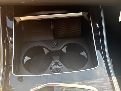 New 2026 BMW X5 xDrive40i w/ Executive Package image 16