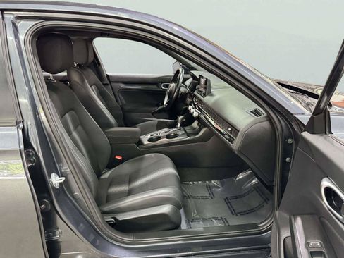 Used 2023 Honda Civic Sport image 38