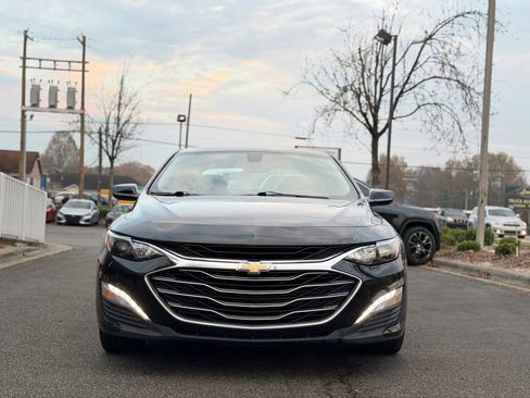 Used 2020 Chevrolet Malibu LT FWD image 9