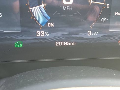 Used 2024 Chevrolet Equinox EV LT w/ LPO, All-Weather Mat Package AWD/4WD image 22