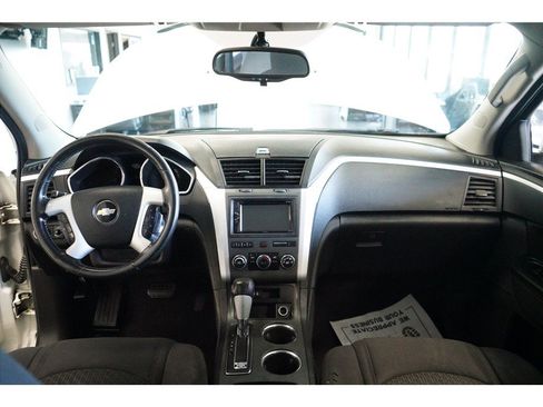Used 2012 Chevrolet Traverse LT AWD/4WD image 14
