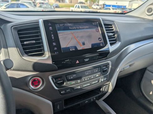 Used 2017 Honda Pilot EX-L image 9
