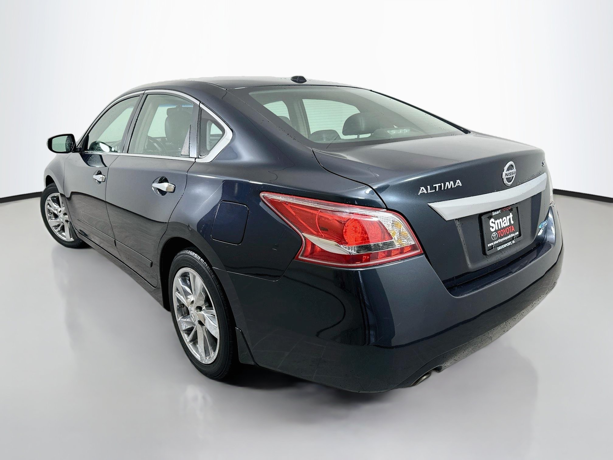 Used 2013 Nissan Altima 2.5 SL FWD image 5