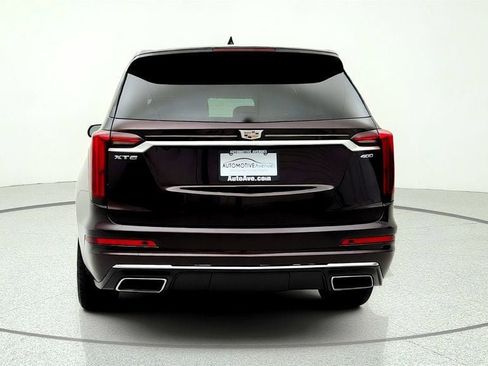 Used 2021 Cadillac XT6 Premium Luxury FWD image 6