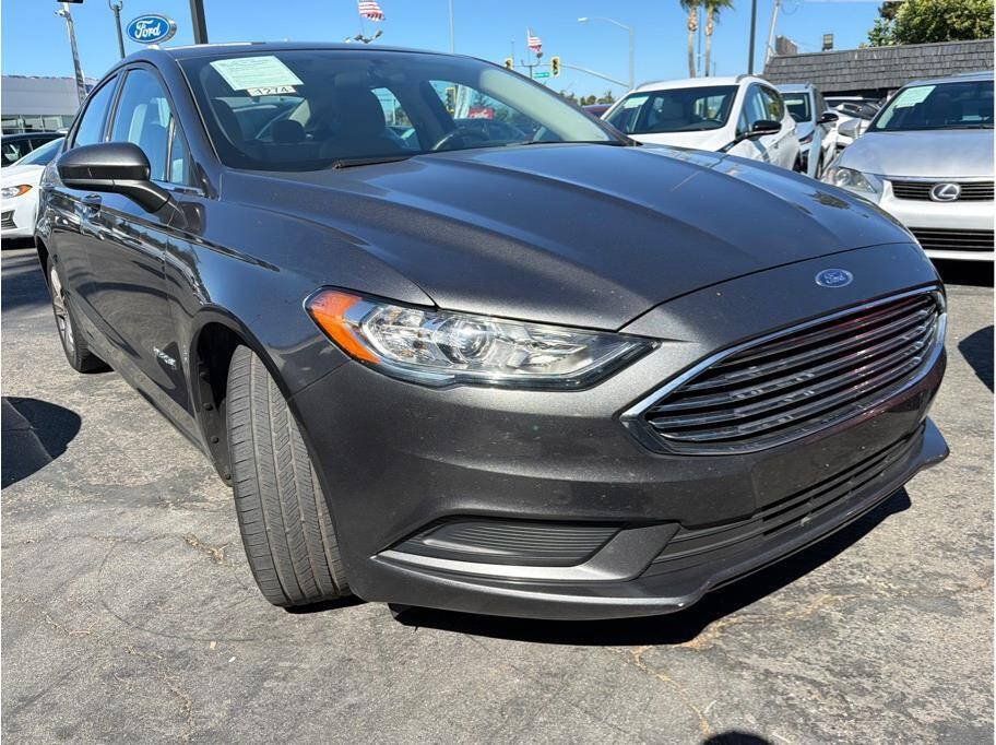 Used 2018 Ford Fusion S FWD image 26