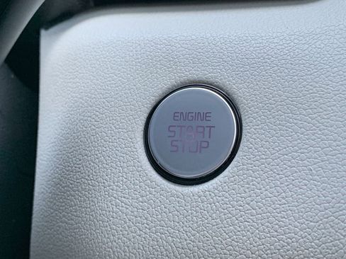 Used 2022 Kia Sorento EX w/ Panoramic Sunroof Package FWD image 22