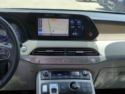 Used 2020 Hyundai Palisade SEL FWD image 18