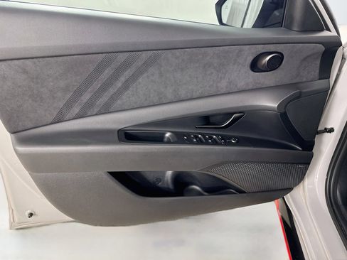 Used 2025 Hyundai Elantra N FWD image 16