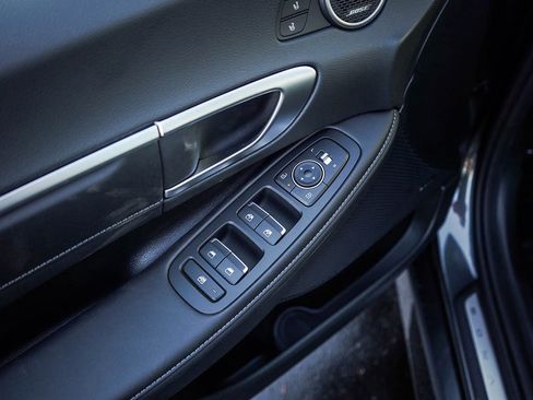 New 2026 Hyundai Sonata Limited image 17