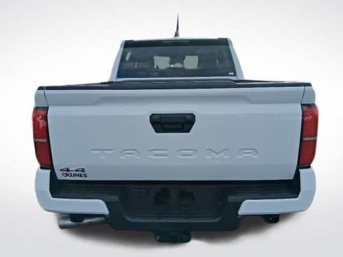 New 2026 Toyota Tacoma SR5 AWD/4WD image 5