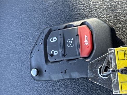 New 2026 Jeep Gladiator Willys image 28