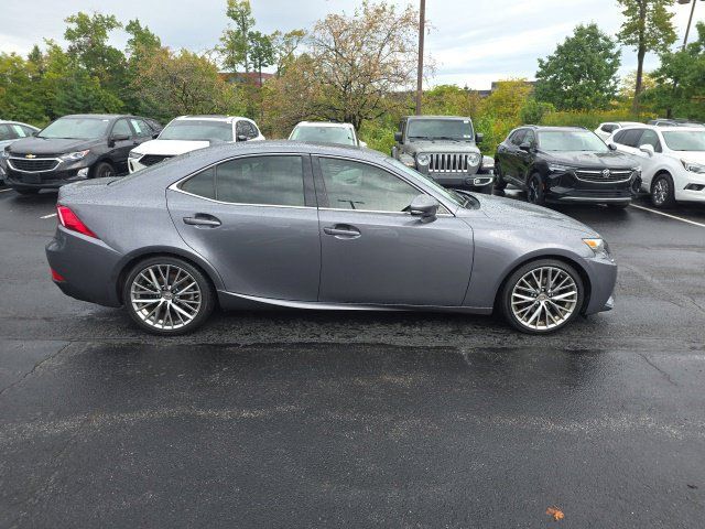 Used 2014 Lexus IS 250 AWD w/ Luxury Package w/Gray Wood image 4